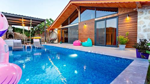 One-Bedroom Villa room in Saribelen Village Luxury Villa