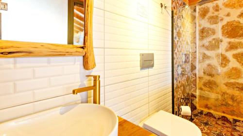 One-Bedroom Villa image 4