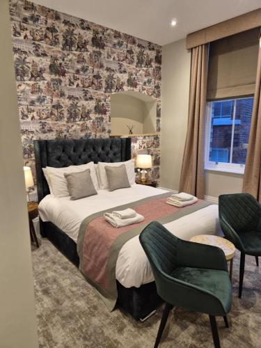 The Resolution Hotel - image 14