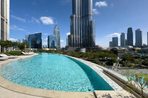 Ultra Luxury Penthouse at Il Primo, Dubai (photo 3)