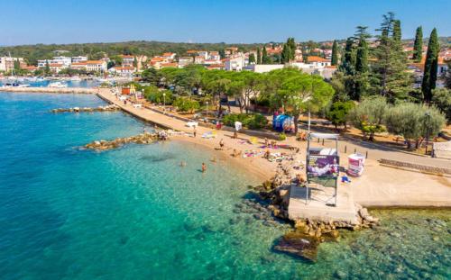 Romantic villa with pool, surrounded by nature - ID 2507 - by TRAVELER tourist agency Krk in Malinska