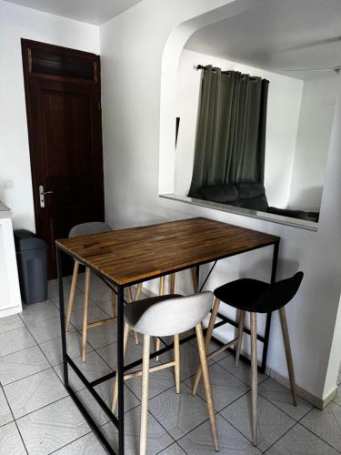 Maison familiale et confortable in Petit-Bourg