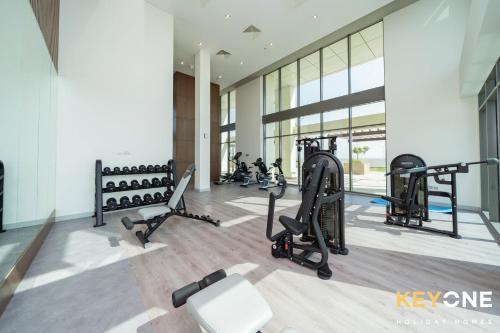 Farhad Exclusive Studio Suite - image 8