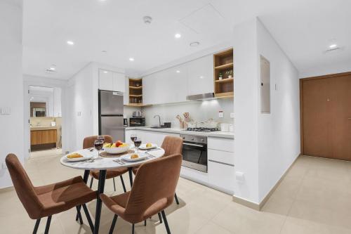 Elegant 1BR in Heart of Dubai, Walk to Top Malls, Дубай (фото 4)