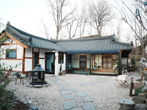 Bow Hanok House - Gangneung-si