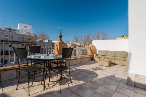 Panther Home Adriano