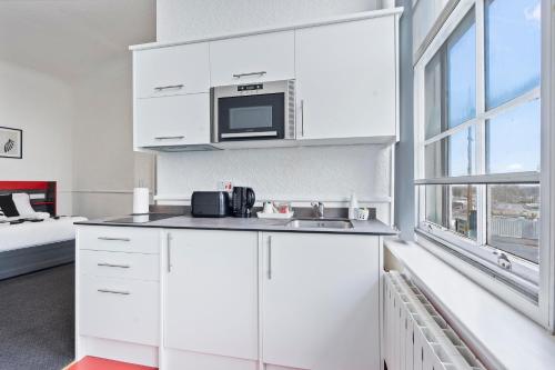 ห้องครัว, Stylish Double Studio Near the City Centre  in ดัดลีย์