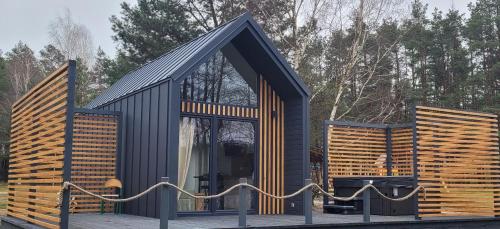 2 bedrooms, 4 beds