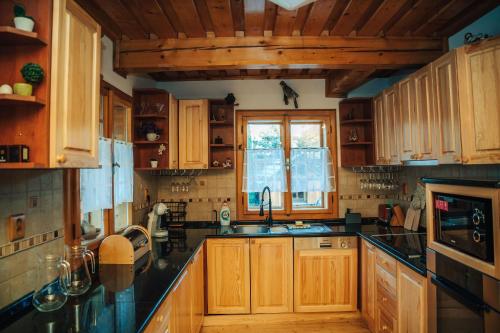 ห้องครัว, Chata Preveľkô - Chaty Rozprávkovo (Chata Prevelko - Chaty Rozpravkovo) in สตาราเลสนา