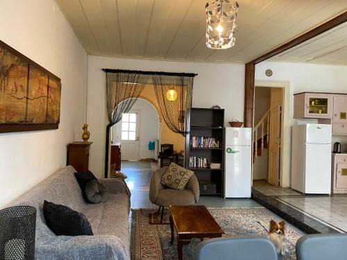 Mytilini Townhouse gîte à louer Ákra Kástro