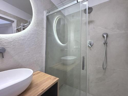 Two-Bedroom Apartment image 3