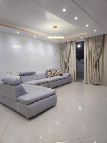 Three-Bedroom Apartment image 9