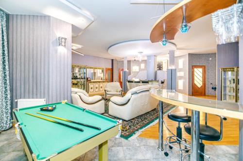 Apartment Billiards, Баку