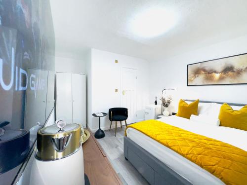 Ensuite Luxury Bedroom1 In Purfleet chambre d'hôte Purfleet