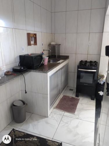 مطبخ, Cabo Frio - FJN Serviços de Hospedagem - 70 mts Praia (Cabo Frio - FJN Servicos de Hospedagem - 70 mts Praia) in Aquarius