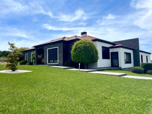 Quinta do Portal Guest House in Sobral de Monte Agraco