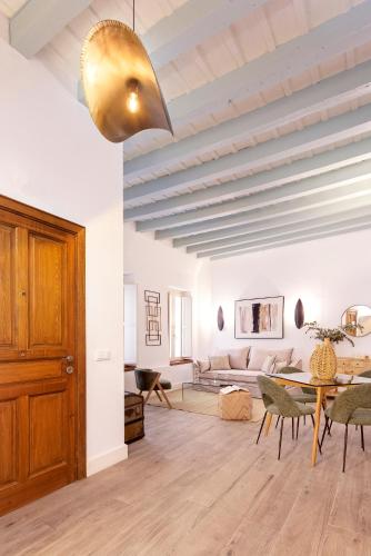 Genteel Home Padre Marchena - image 12