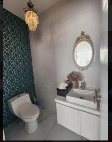 Bathroom, On the Island luxury and calm Apt Exclusive in Samborondon