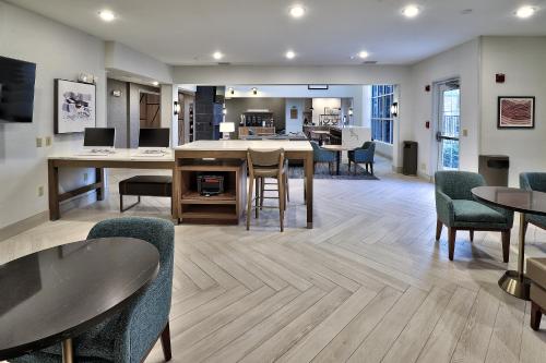 المرافق, Staybridge Suites - Albuquerque Airport By IHG in Albuquerque International Airport