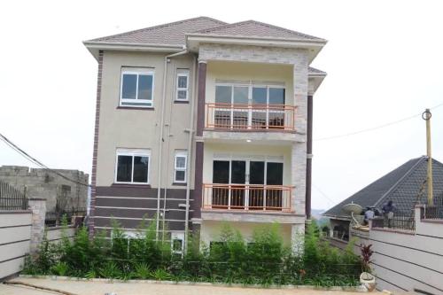 Serenity Found 2 Bed Haven with Private Balcony in Wakiso