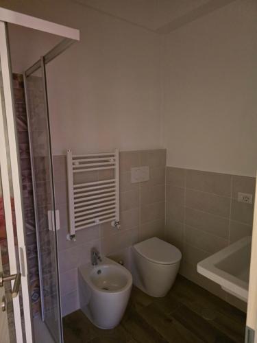 Double Room with Private Bathroom image 9