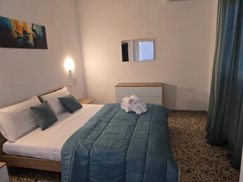 Double Room with Private Bathroom image 8