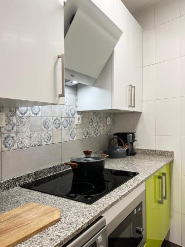 Casco Viejo Apartment, Bilbao (photo 10)