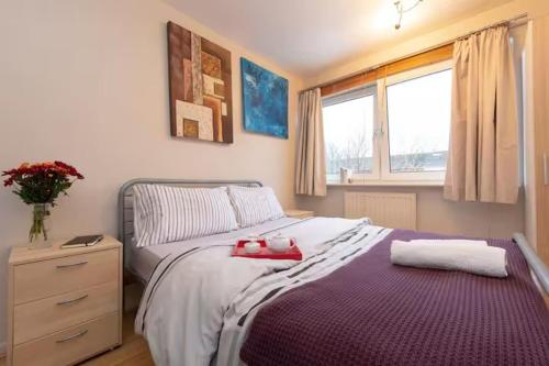 3bedroom Sleeps8 Parking FamilyFriendly NearExcel, Londyn (zdjęcie 4)