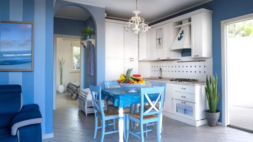 APPARTAMENTO AZZURRO FRONTE MARE