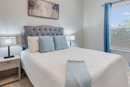 34 Cobia Ct 34 Cobia Ct