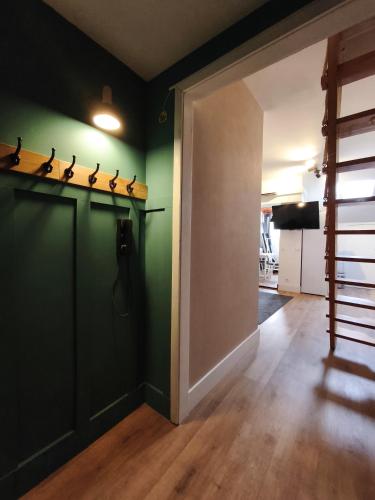Gaia Style Room in a Shared Apartment 5