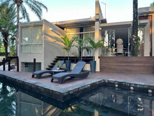 Vistas, The Black Pool House em Busca Vida in Catu De Abrantes