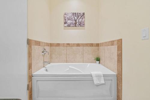 Luxurious Brian Head loft w gorgeous views spa Luxurious Brian Head loft w gorgeous views spa