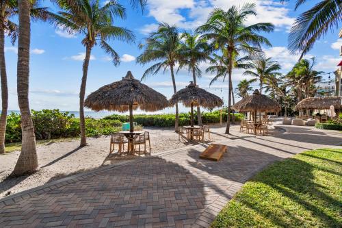 Oceanfront Palm Beach Resort & Spa Singer Island in Riviera Beach, USA