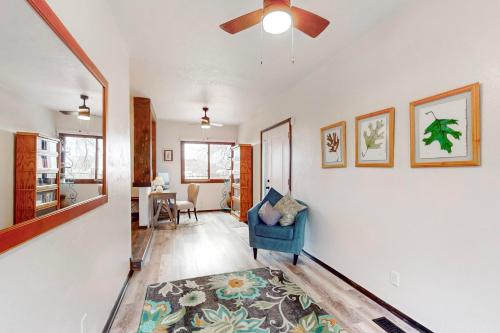 Tranquil Trails -Quiet Area - Pet Friendly - By I-40