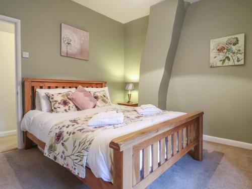 Daisy Cottage Matlock - image 6