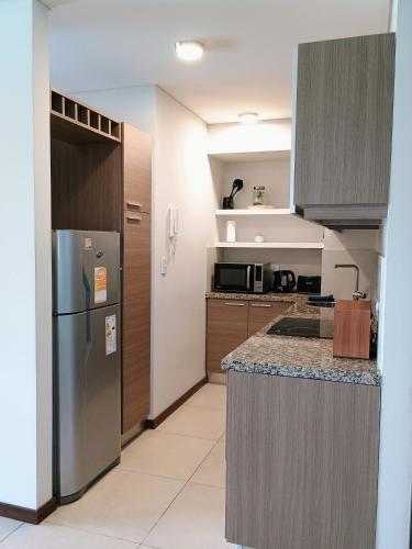 주방, GALA Dptos. Temp. Condominios del Alto in 라스 말비나스