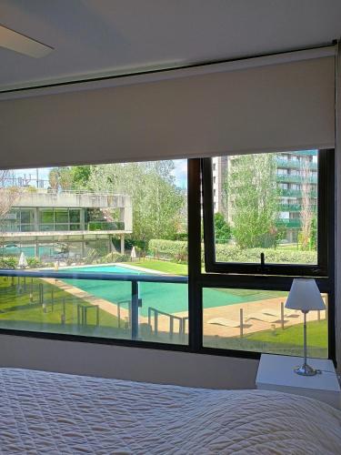 One-Bedroom Apartment image 6