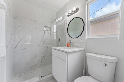Sweet Sunset Studio in San Diego, USA