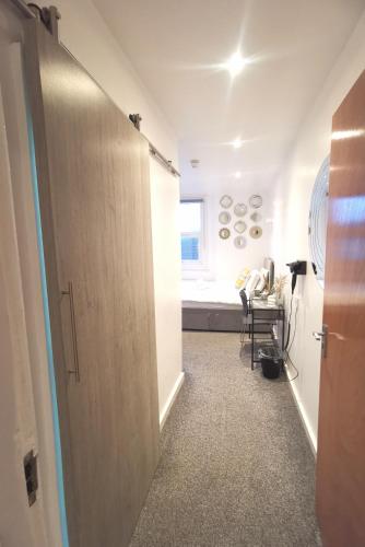 Deluxe Single Room image 5