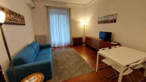 Nice apartment Bocconi-Navigli, Milán