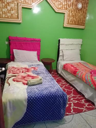 1 twin bed