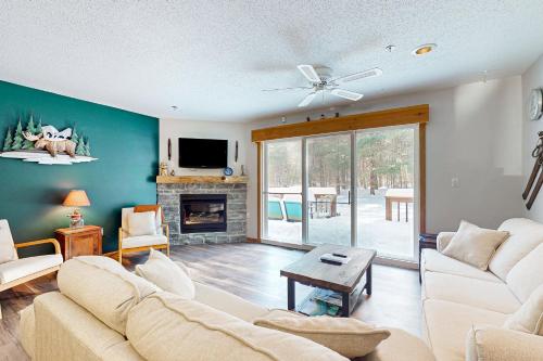 The Evergreens in Hales Location (NH)