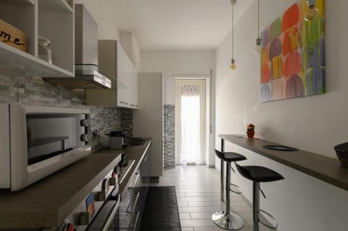Banksy Inspired Rome Apartment - Colli Albani, Rzym (zdjęcie 10)