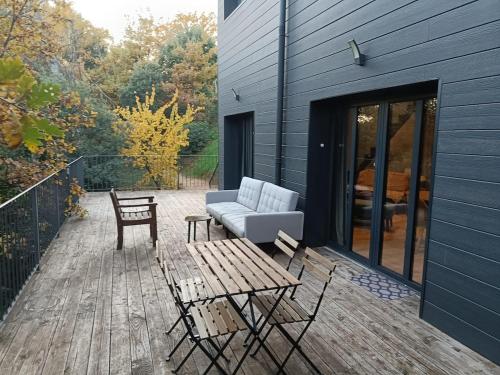 Au sommet des Ocres et des Bois - Maison T3 & Parking in Roussillon