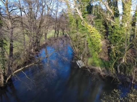 Bulle au Fil de l'eau gîte à louer Romilly-sur-Andelle