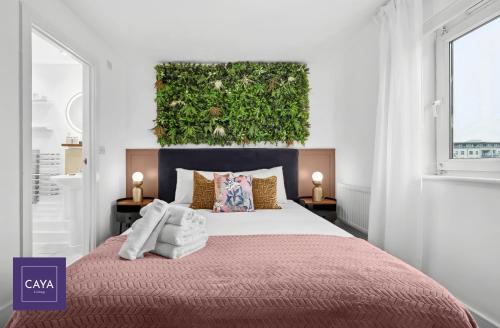 CAYA Living 2BR Apartment in Central Windsor Berkshire - Legoland - Windsor - Royal Ascot - Heathrow Sleeps 6 - Private Gated Parking, Windsor (photo 10)