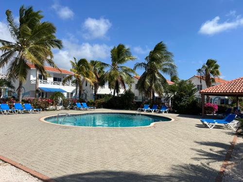 Изглед, Paradise for two on the Caribbean Sea in Westpunt