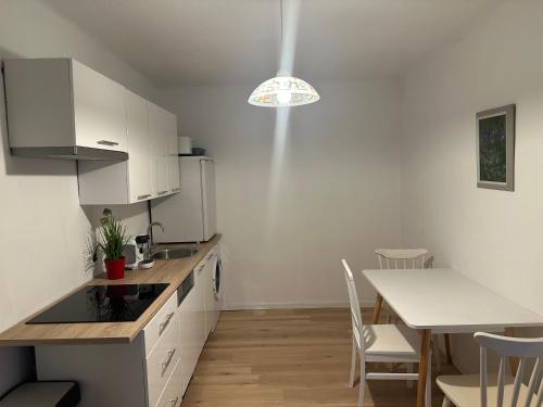 Cheap Outlet Center Apartment with Garden in Parndorf