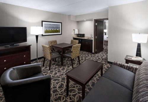 Best Western Ramkota Hotel Aberdeen - image 8